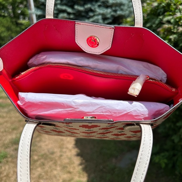 kate spade Bleecker Pixelated Hearts Grosgrain Printed Tote Bag NWT - Picture 5 of 10